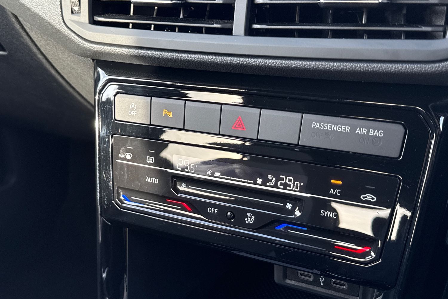 Used Volkswagen T-Cross 2022 for sale - 76453476: Photo 22