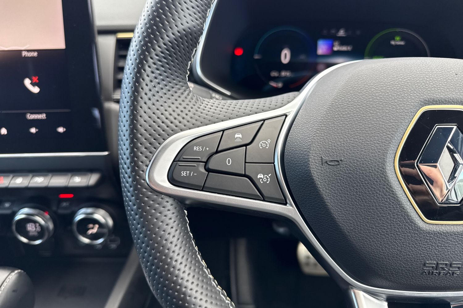 Used Renault Arkana 2023 for sale - 77919286: Photo 39