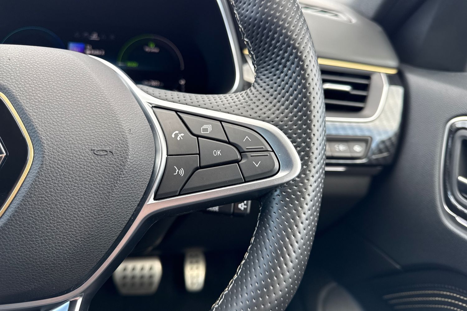 Used Renault Arkana 2023 for sale - 77919286: Photo 40