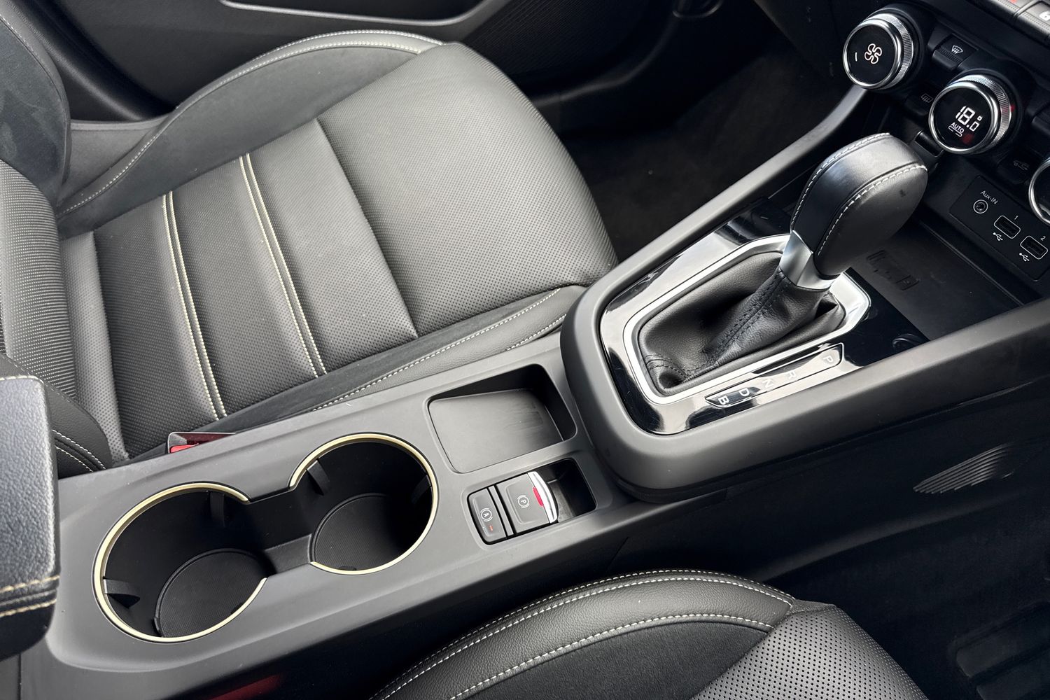 Used Renault Arkana 2023 for sale - 77919286: Photo 59