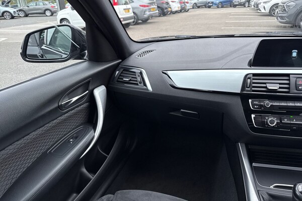 Used BMW 1 Series 2018 for sale - 76256998: Photo 20