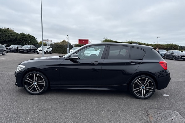 Used BMW 1 Series 2018 for sale - 76256998: Photo 30