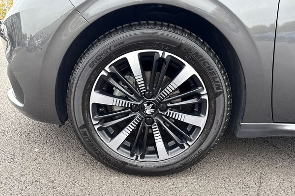 Used Peugeot 208 2019 for sale - 76286646: Photo 13