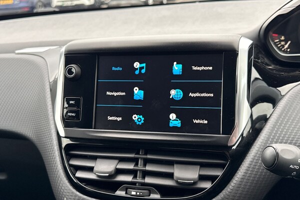 Used Peugeot 208 2019 for sale - 76286646: Photo 17