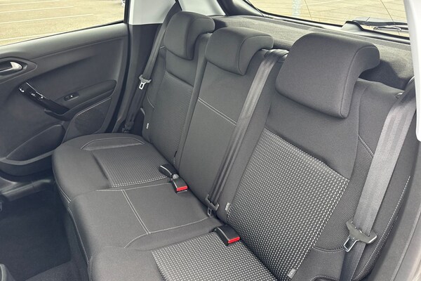 Used Peugeot 208 2019 for sale - 76286646: Photo 19