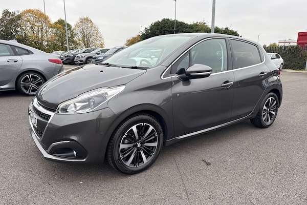 Used Peugeot 208 2019 for sale - 76286646: Photo 27