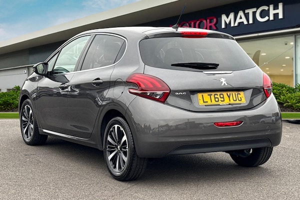 Used Peugeot 208 2019 for sale - 76286646: Photo 2