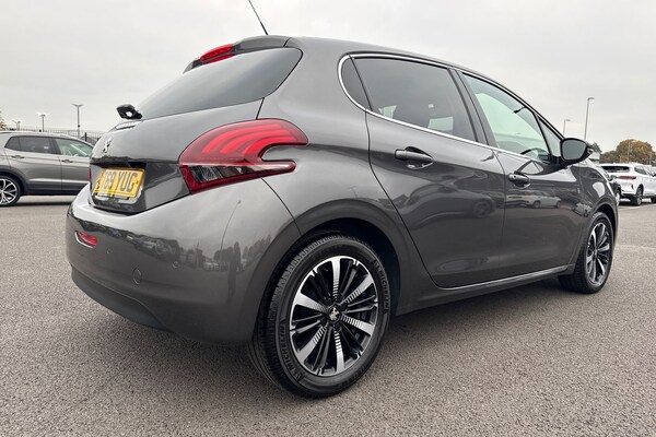 Used Peugeot 208 2019 for sale - 76286646: Photo 34