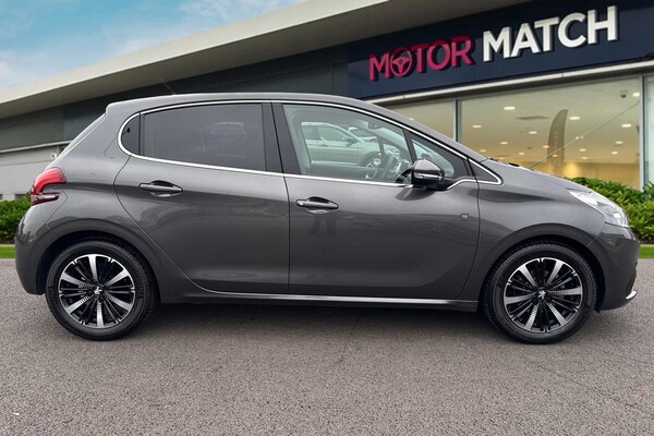 Used Peugeot 208 2019 for sale - 76286646: Photo 3