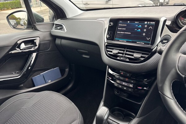 Used Peugeot 208 2019 for sale - 76286646: Photo 44