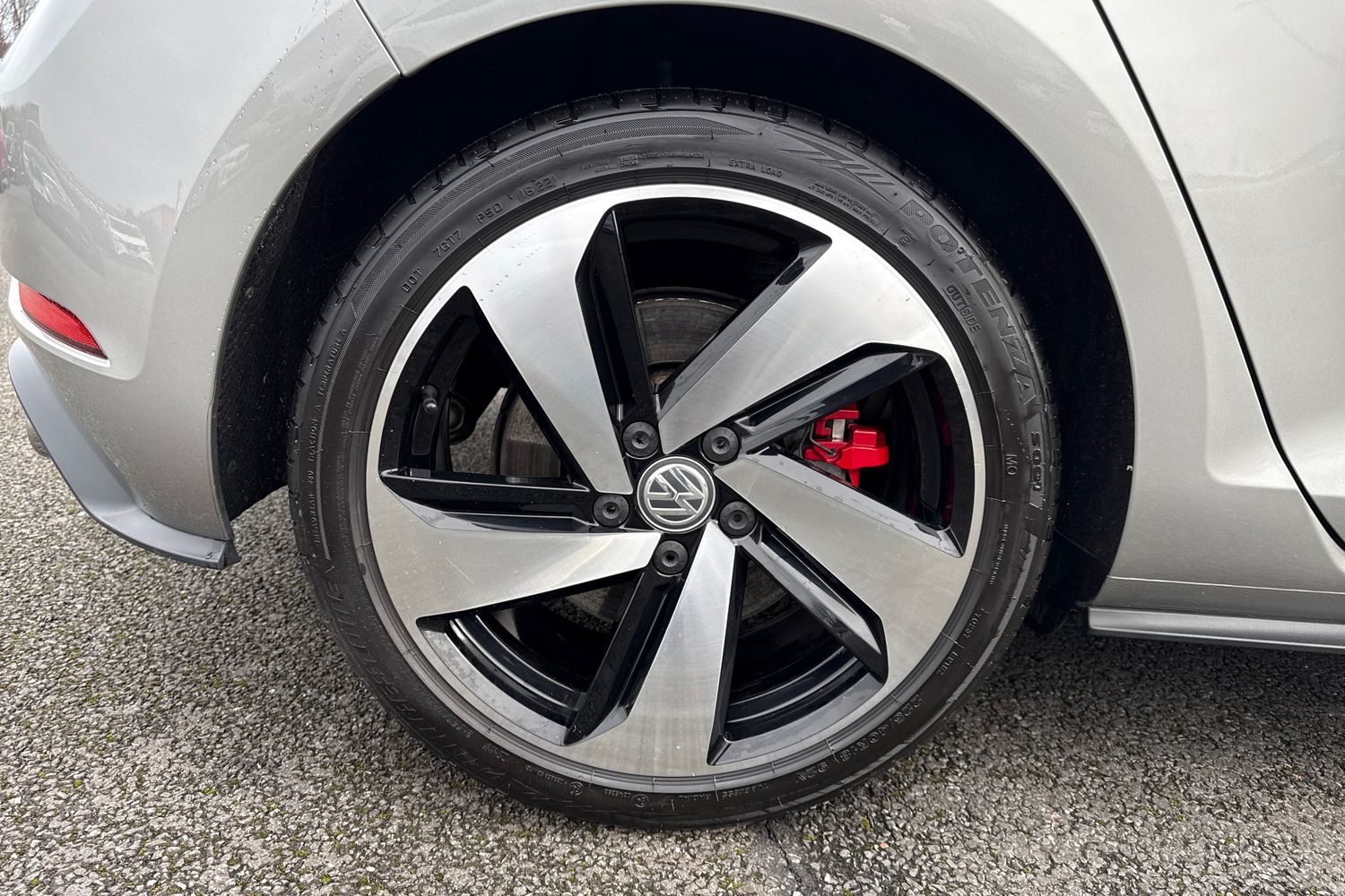 Used Volkswagen Golf 2019 for sale - 77642110: Photo 11