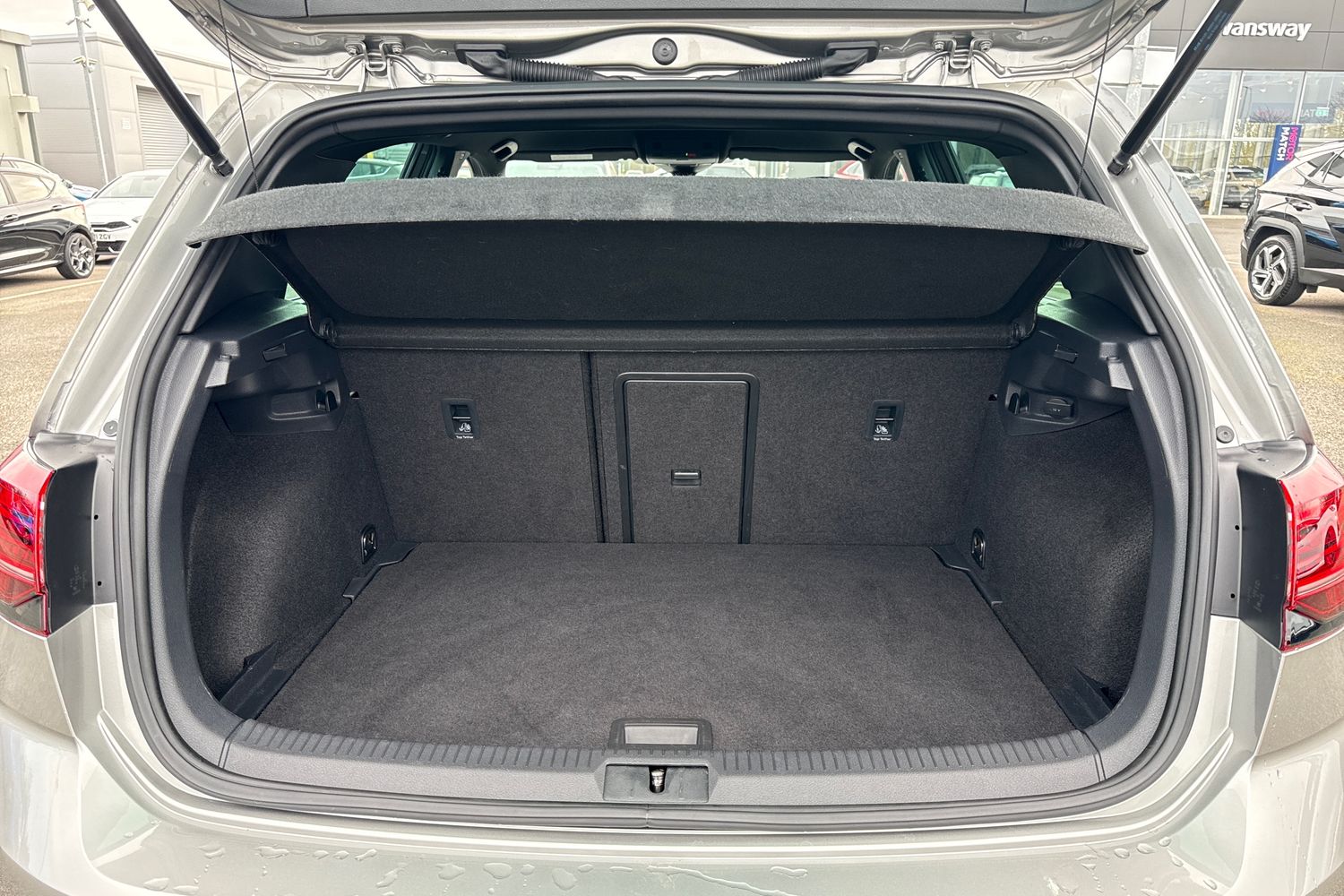 Used Volkswagen Golf 2019 for sale - 77642110: Photo 7