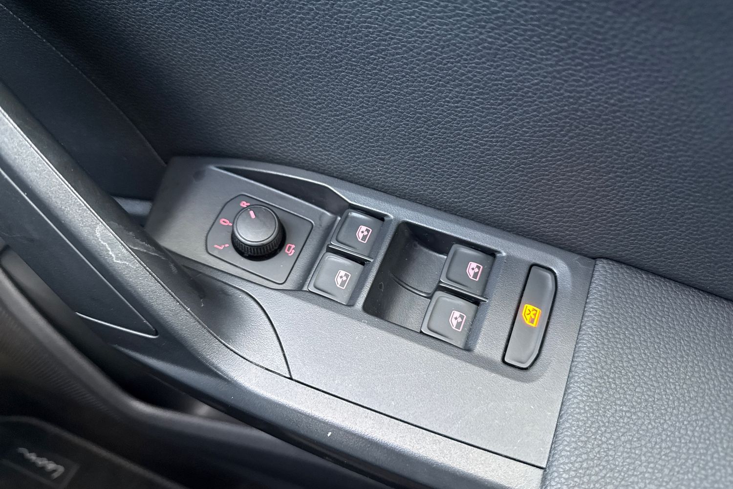 Used SEAT Arona 2023 for sale - 77147598: Photo 38