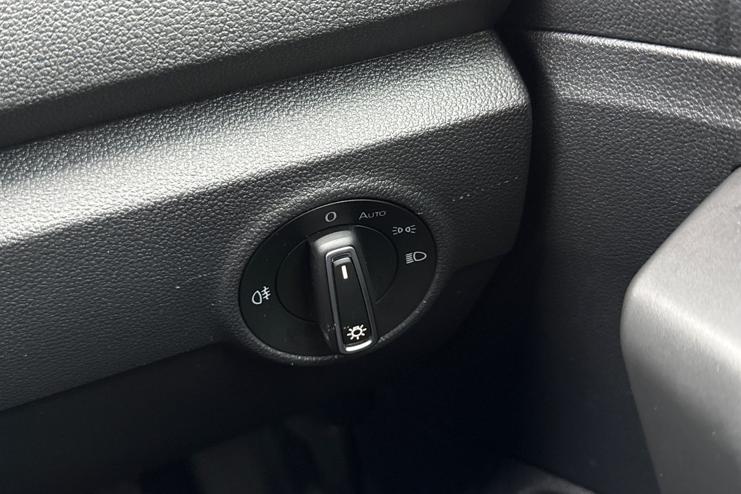 Used Volkswagen T-Roc 2019 for sale - 77337211: Photo 41