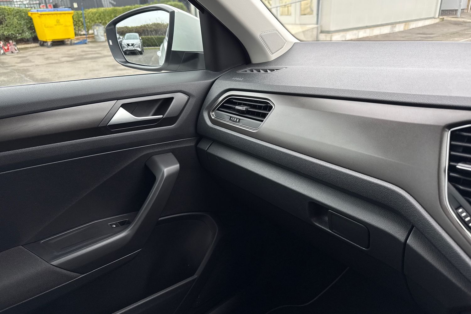 Used Volkswagen T-Roc 2019 for sale - 77337211: Photo 60