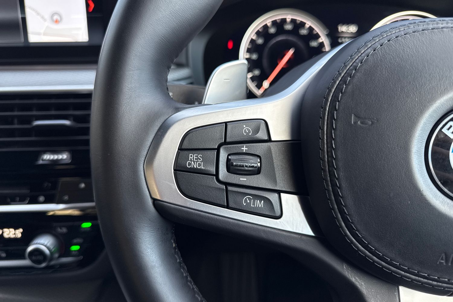 Used BMW 6 Series 2019 for sale - 77093558: Photo 43