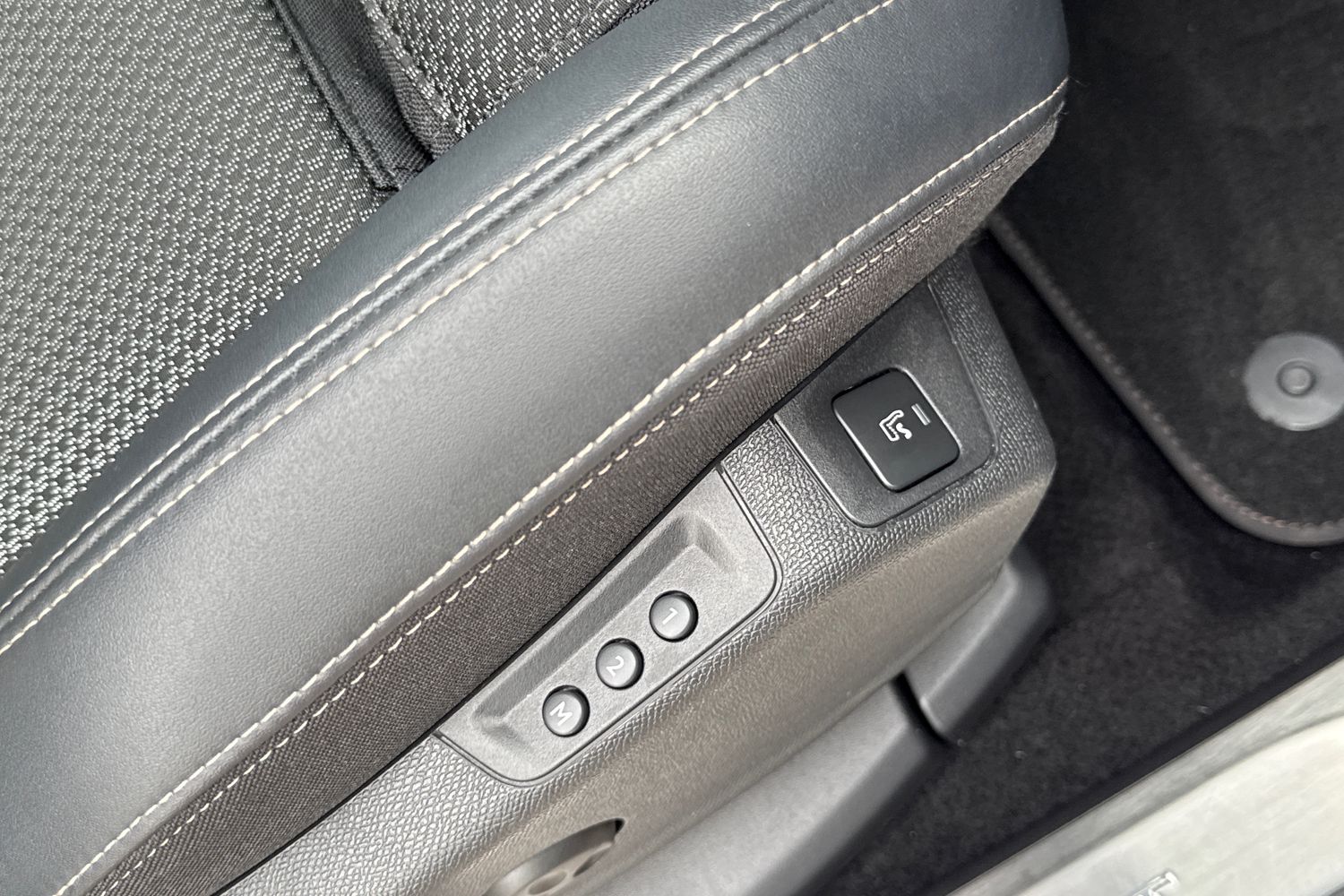 Used Peugeot 3008 2022 for sale - 77812547: Photo 35