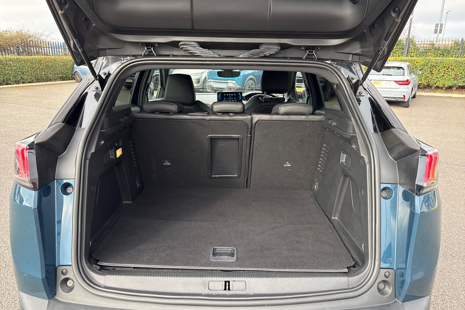 Used Peugeot 3008 2022 for sale - 77812547: Photo 6