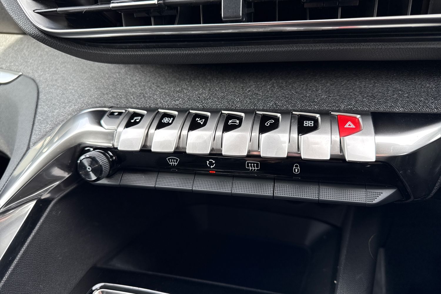 Used Peugeot 3008 2022 for sale - 77849387: Photo 56