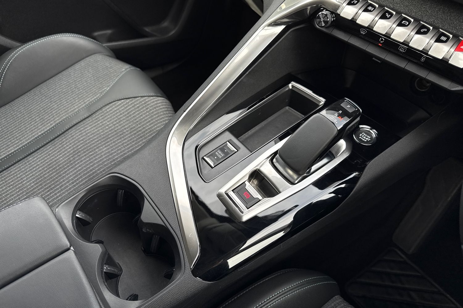 Used Peugeot 3008 2022 for sale - 77849387: Photo 59