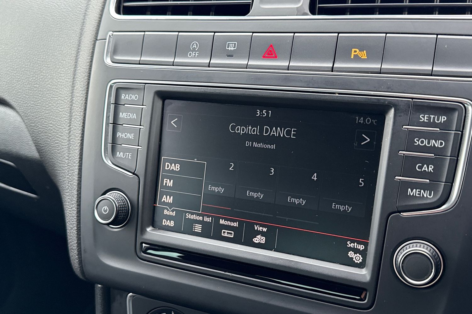 Used Volkswagen Polo 2016 for sale - 76421349: Photo 42