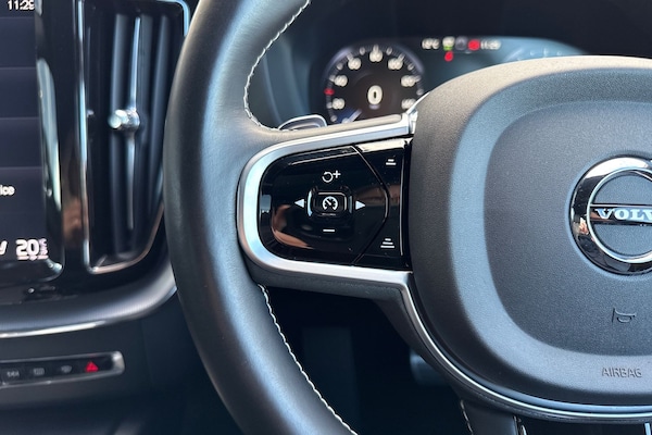 Used Volvo XC60 2020 for sale - 76346533: Photo 41