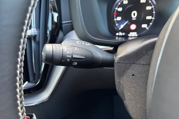 Used Volvo XC60 2020 for sale - 76346533: Photo 43