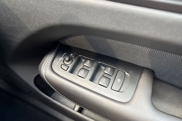 Used Volvo XC60 2020 for sale - 76346533: Photo 45