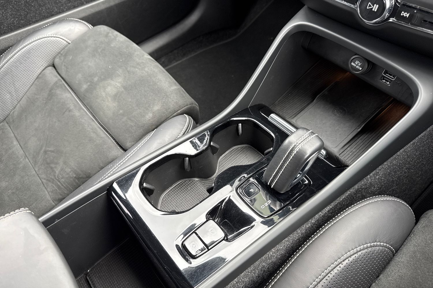 Used Volvo XC40 2020 for sale - 77904540: Photo 23