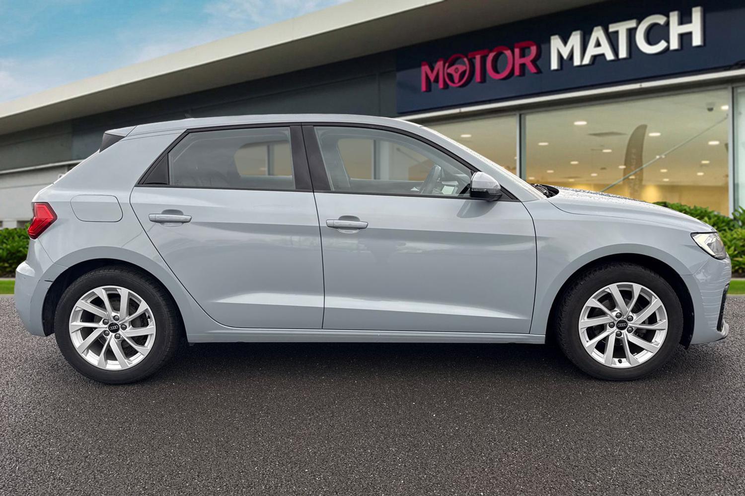 Used Audi A1 2023 for sale - 77308674: Photo 3