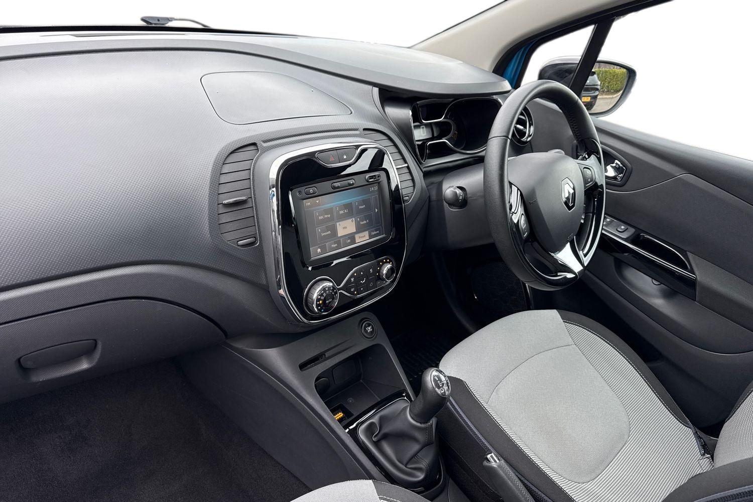 Used Renault Captur 2015 for sale - 77829329: Photo 15