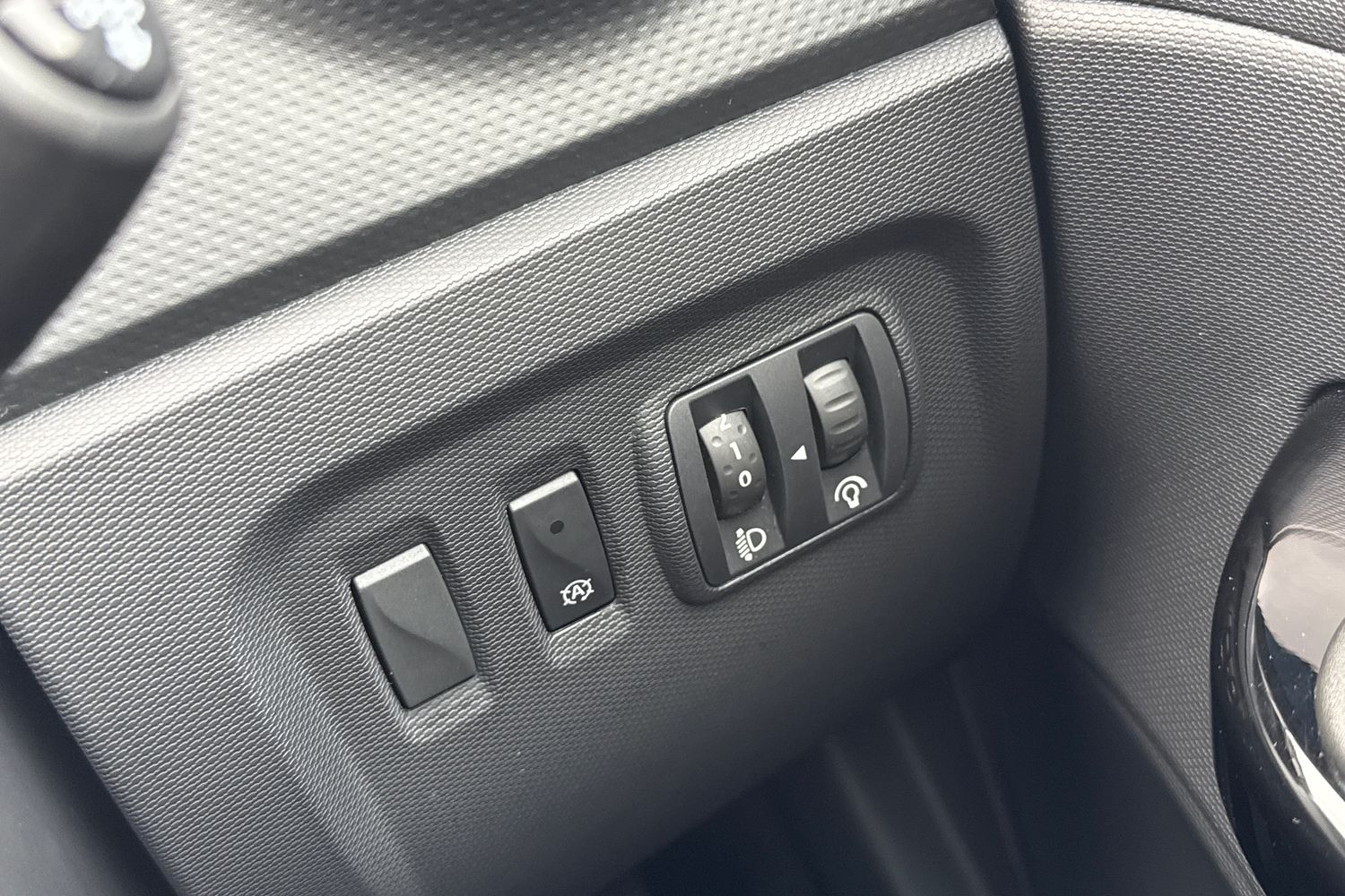 Used Renault Captur 2015 for sale - 77829329: Photo 40