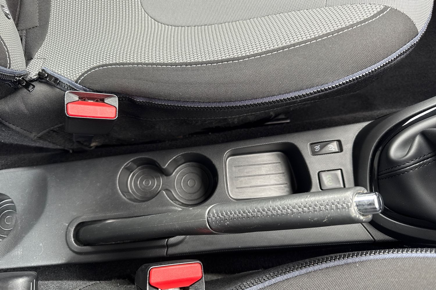 Used Renault Captur 2015 for sale - 77829329: Photo 52