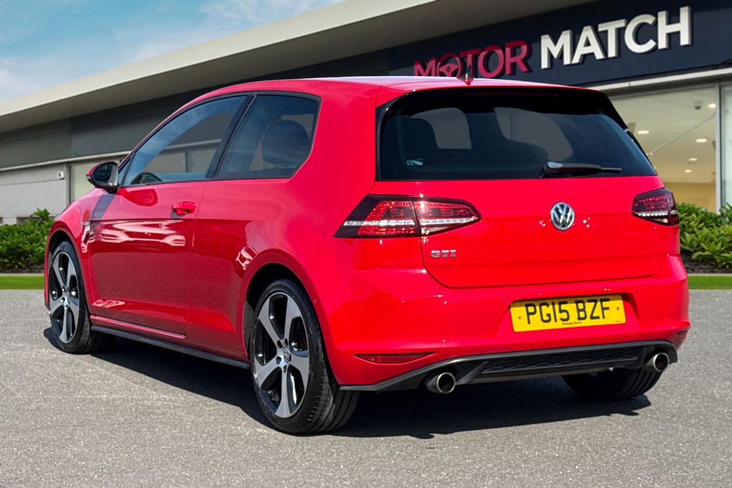 Used Volkswagen Golf 2015 for sale - 78154904: Photo 2