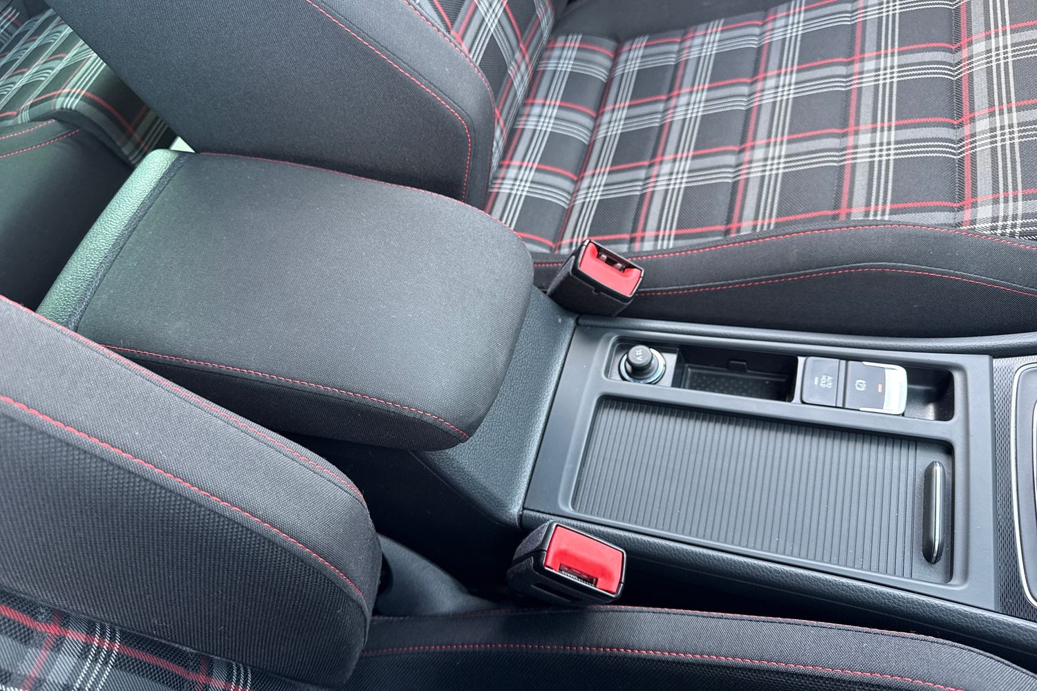 Used Volkswagen Golf 2015 for sale - 78154904: Photo 60