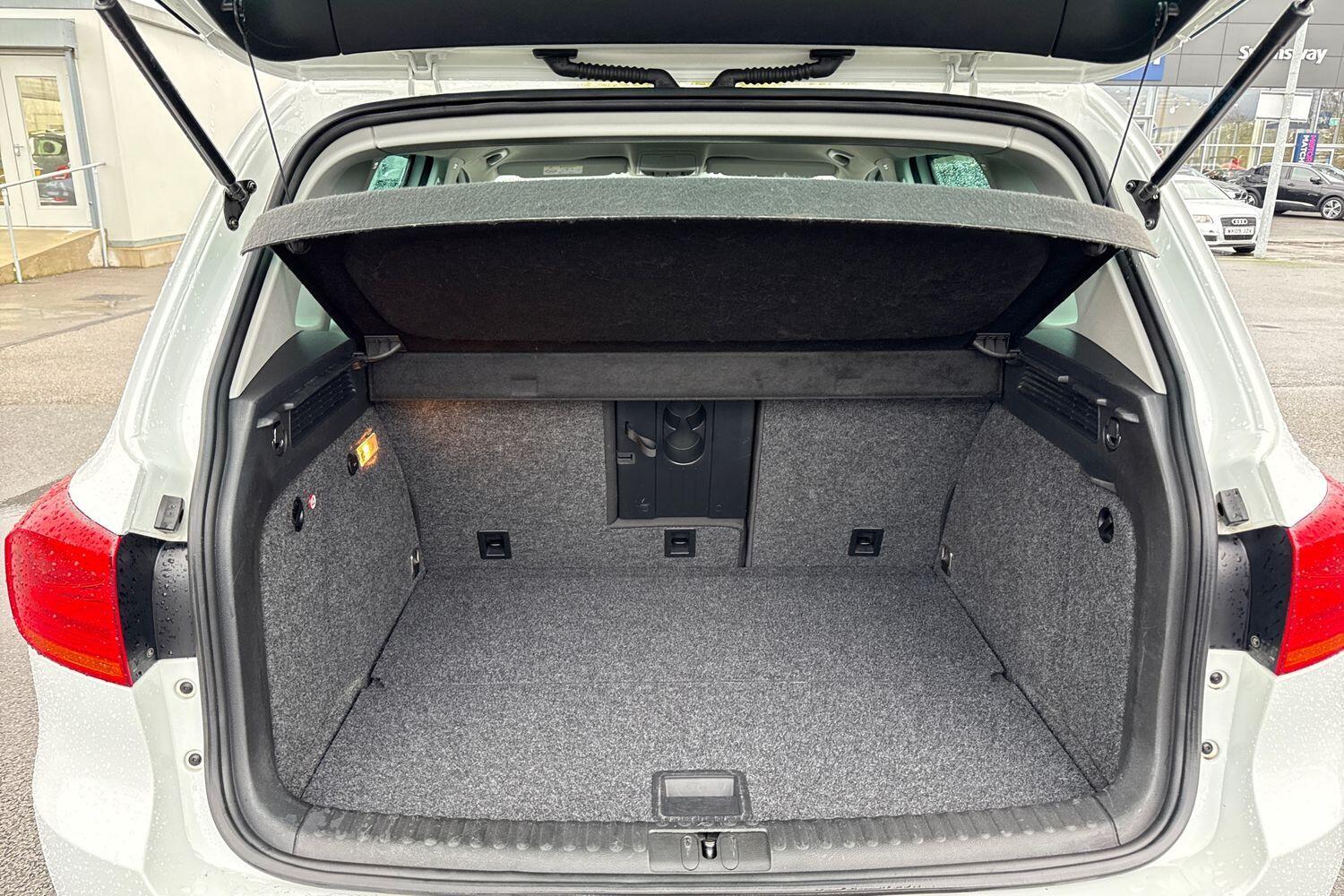 Used Volkswagen Tiguan 2015 for sale - 77006808: Photo 10