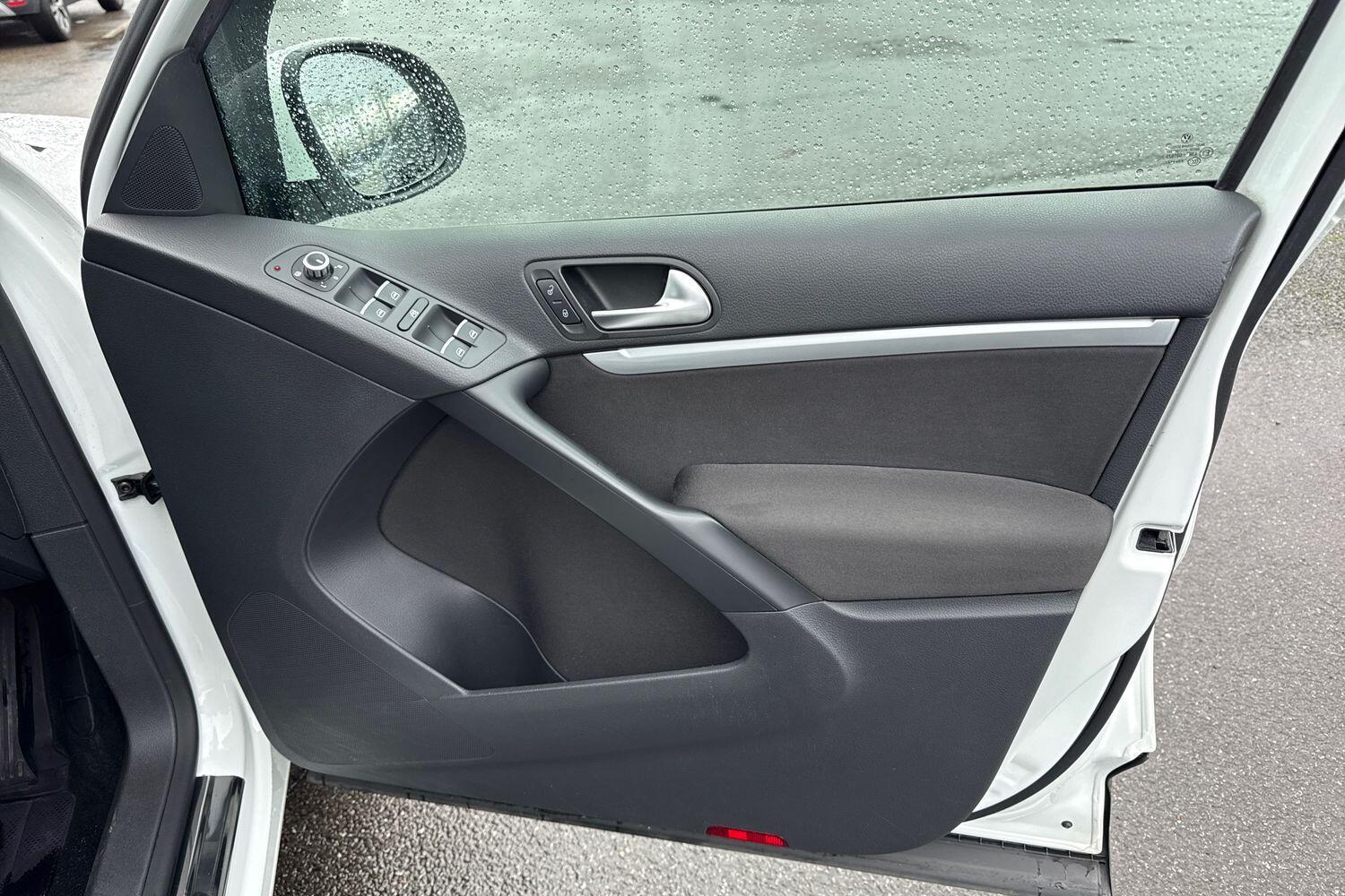 Used Volkswagen Tiguan 2015 for sale - 77006808: Photo 18