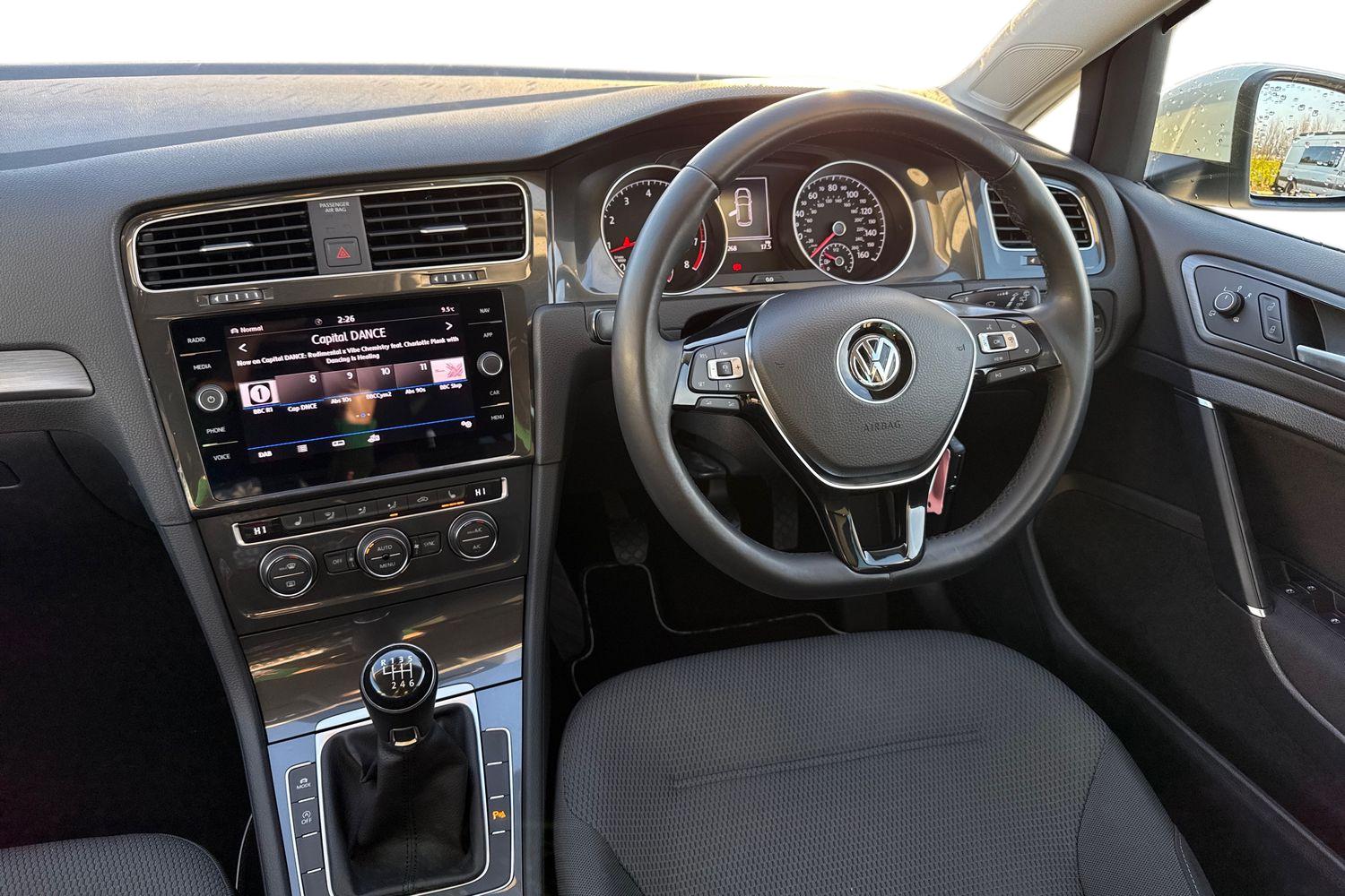 Used Volkswagen Golf 2019 for sale - 76929154: Photo 18