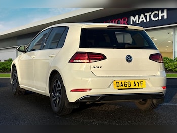 Used Volkswagen Golf 2019 for sale - 76929154: Photo