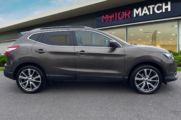 Used Nissan Qashqai 2016 for sale - 76298749: Photo 3
