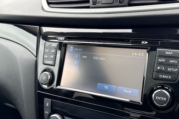 Used Nissan Qashqai 2016 for sale - 76298749: Photo 44