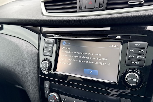 Used Nissan Qashqai 2016 for sale - 76298749: Photo 46