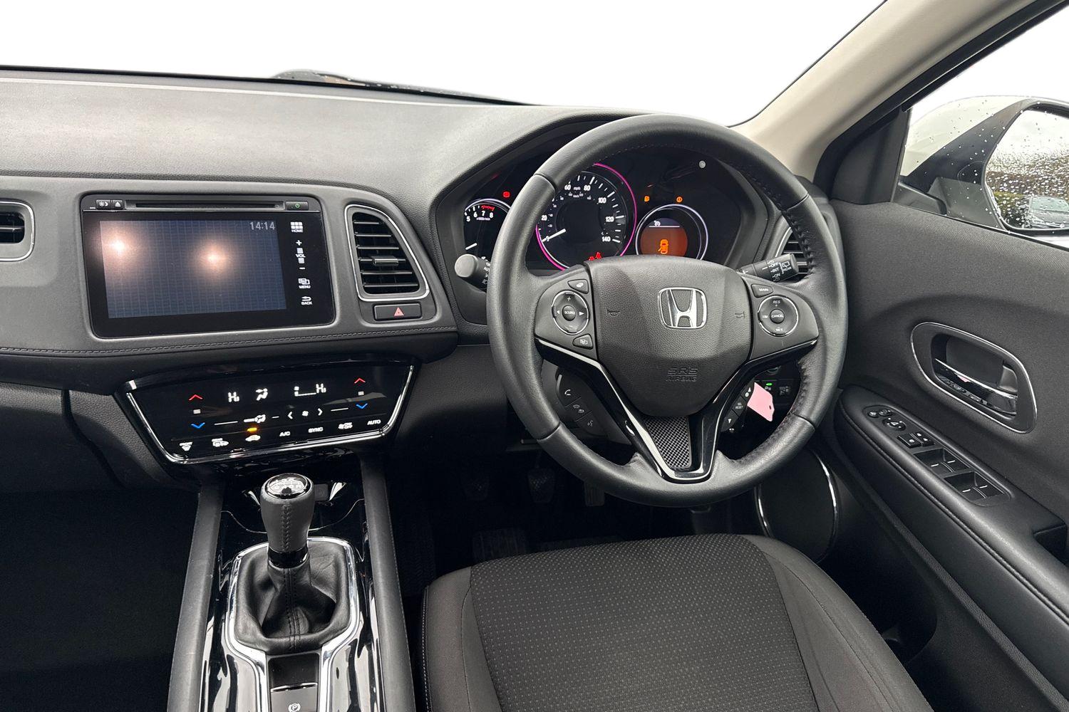 Used Honda HR-V 2018 for sale - 77686828: Photo 18