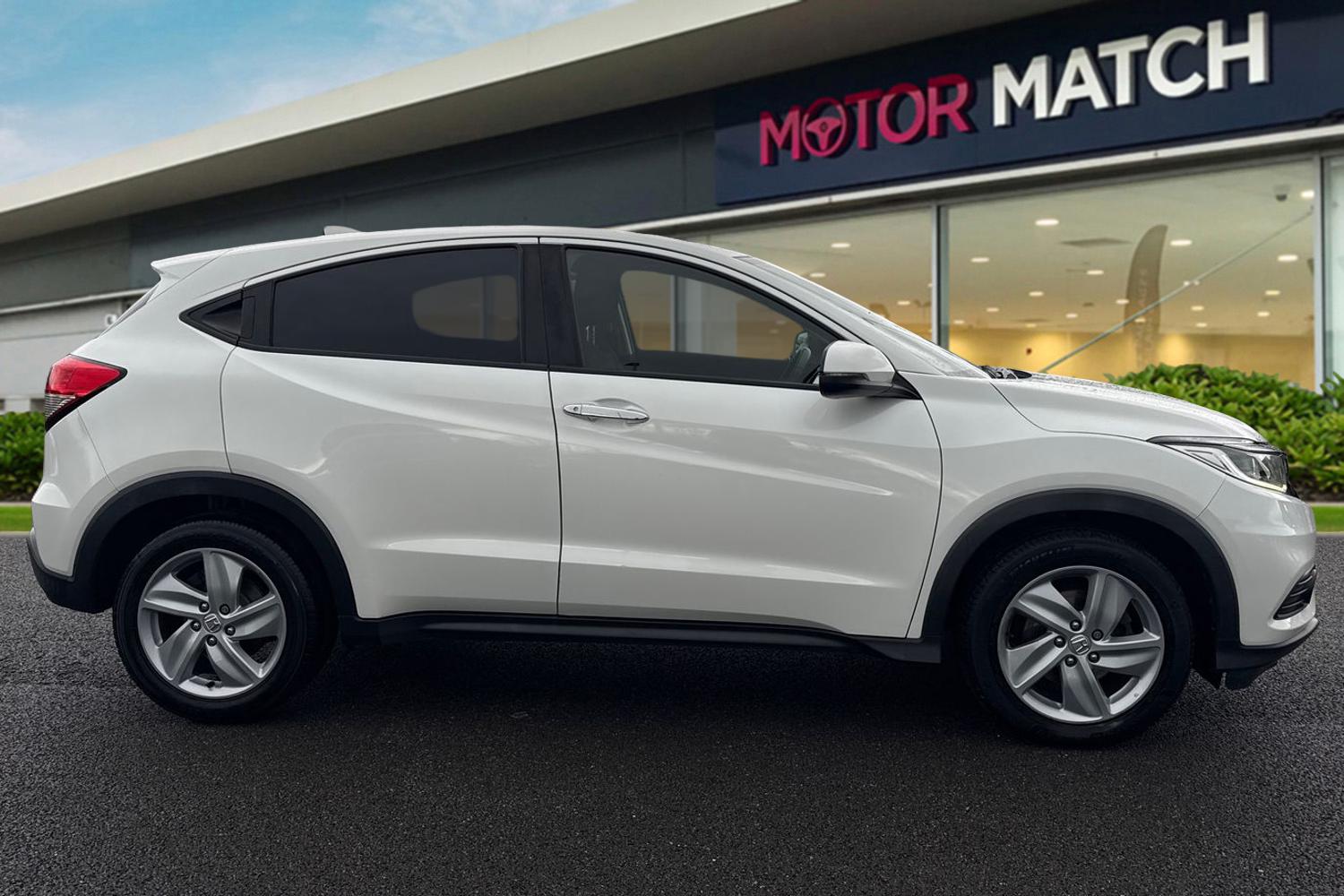 Used Honda HR-V 2018 for sale - 77686828: Photo 3