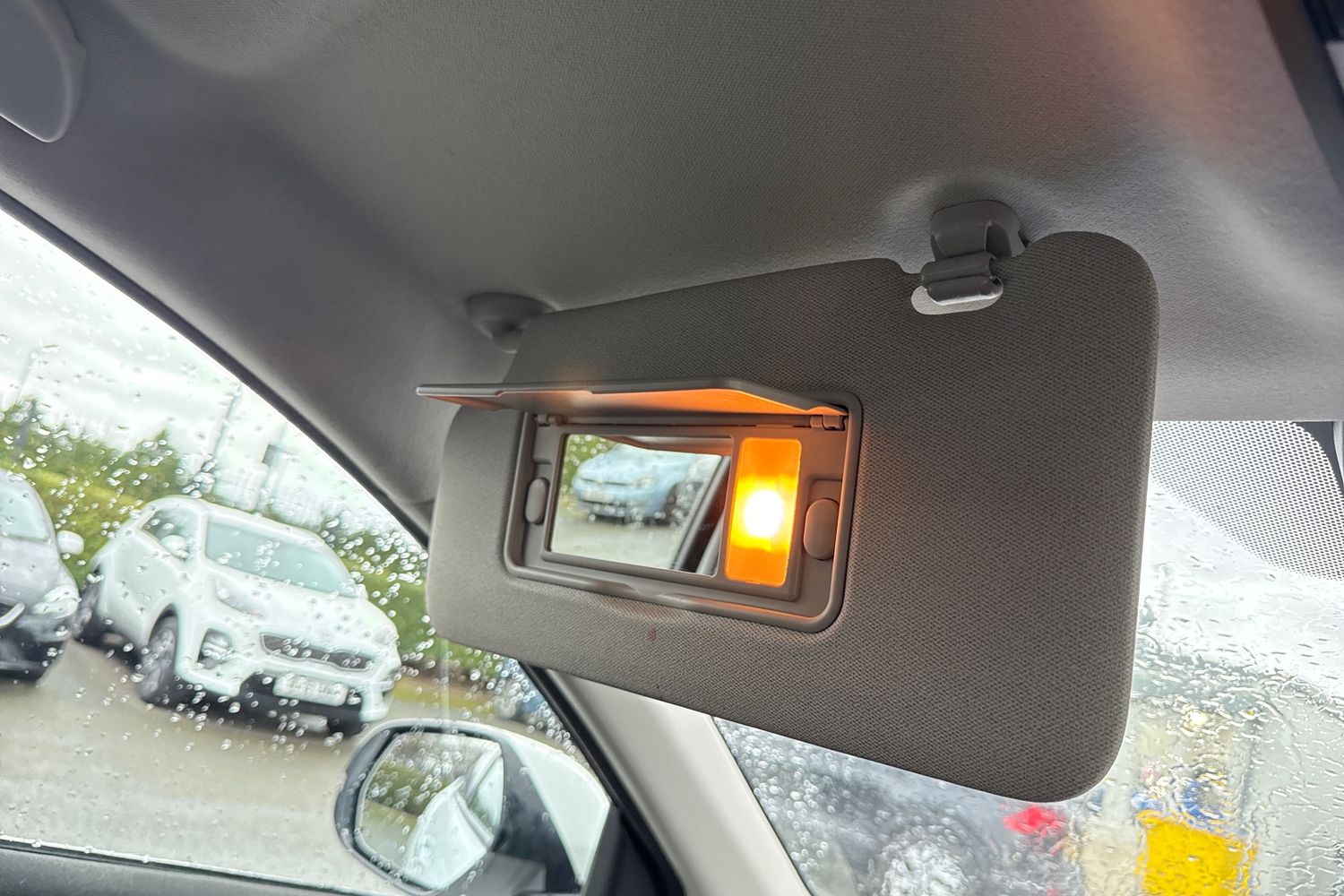 Used Honda HR-V 2018 for sale - 77686828: Photo 53