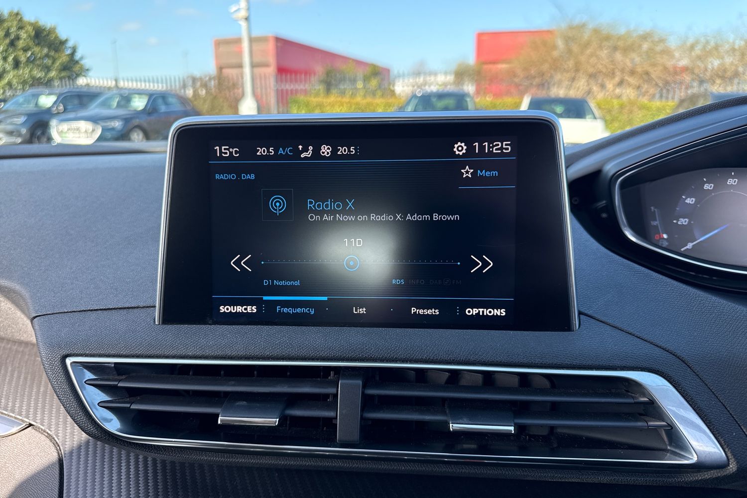 Used Peugeot 3008 2018 for sale - 77733777: Photo 17