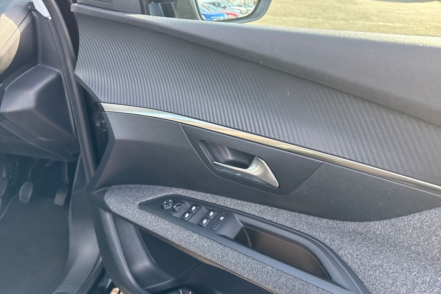 Used Peugeot 3008 2018 for sale - 77733777: Photo 21