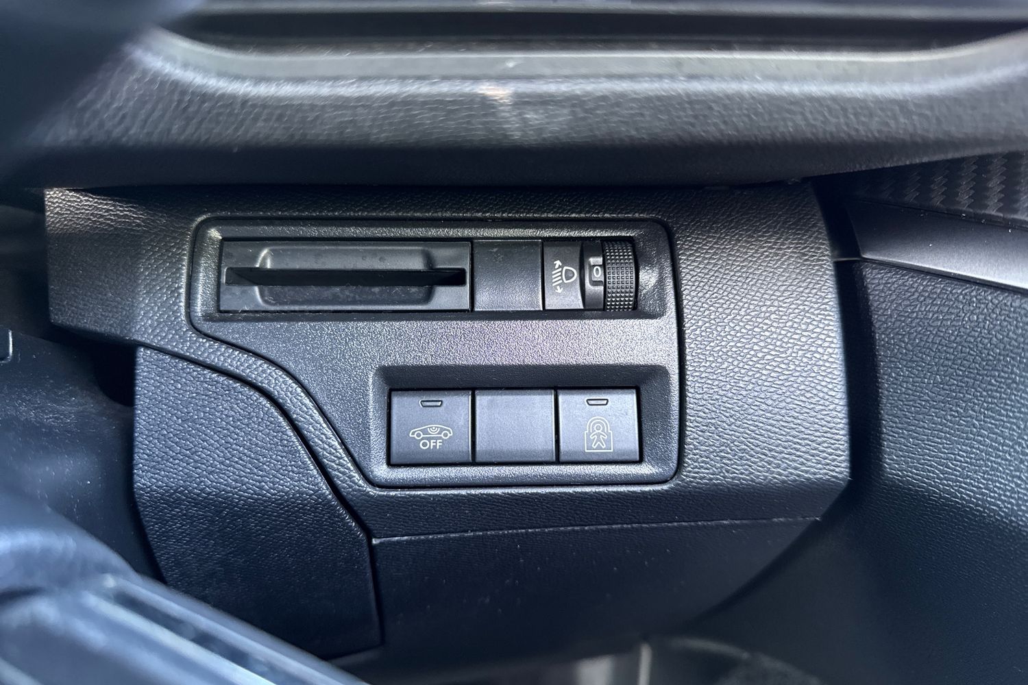 Used Peugeot 3008 2018 for sale - 77733777: Photo 41