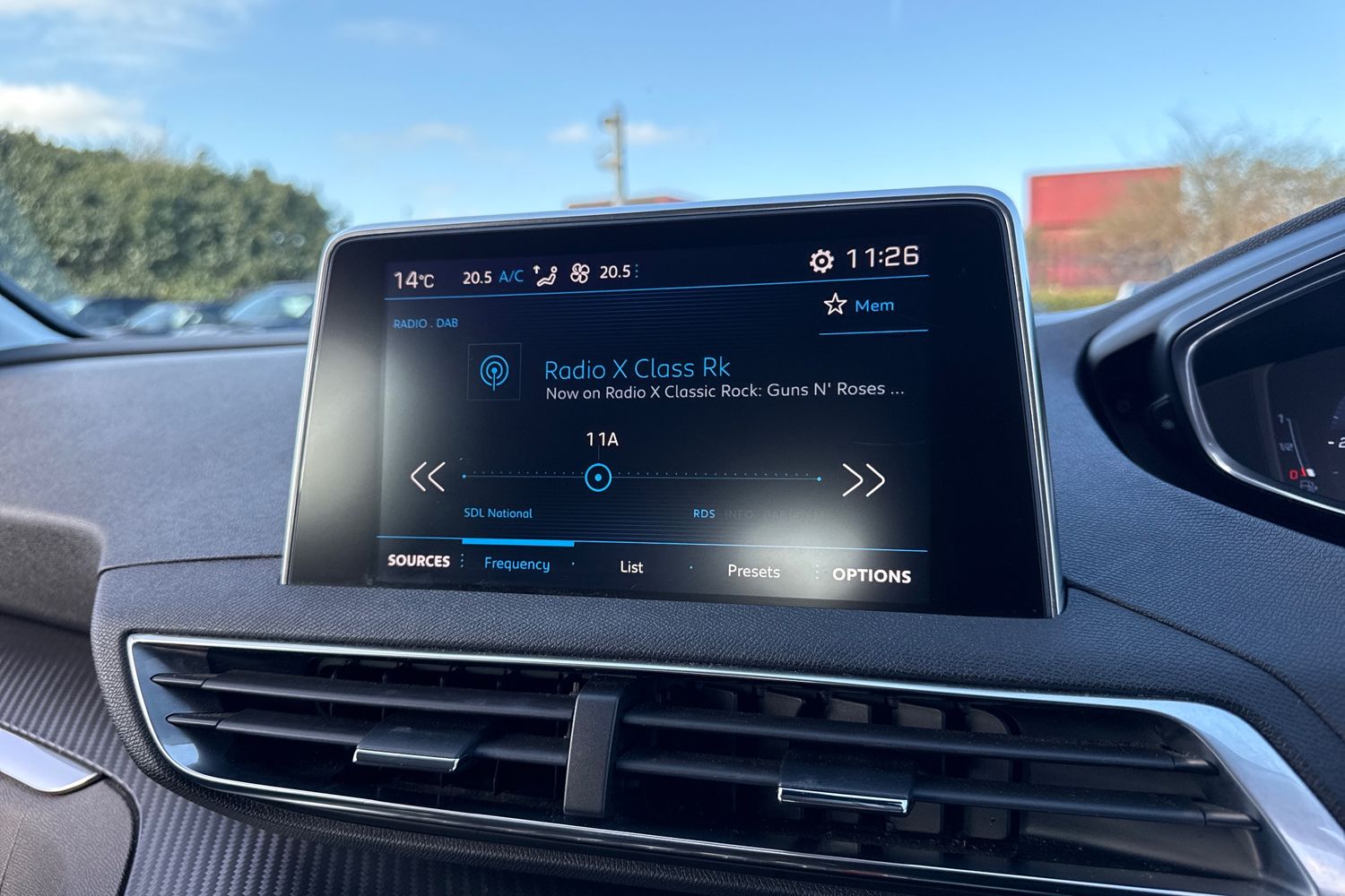 Used Peugeot 3008 2018 for sale - 77733777: Photo 44