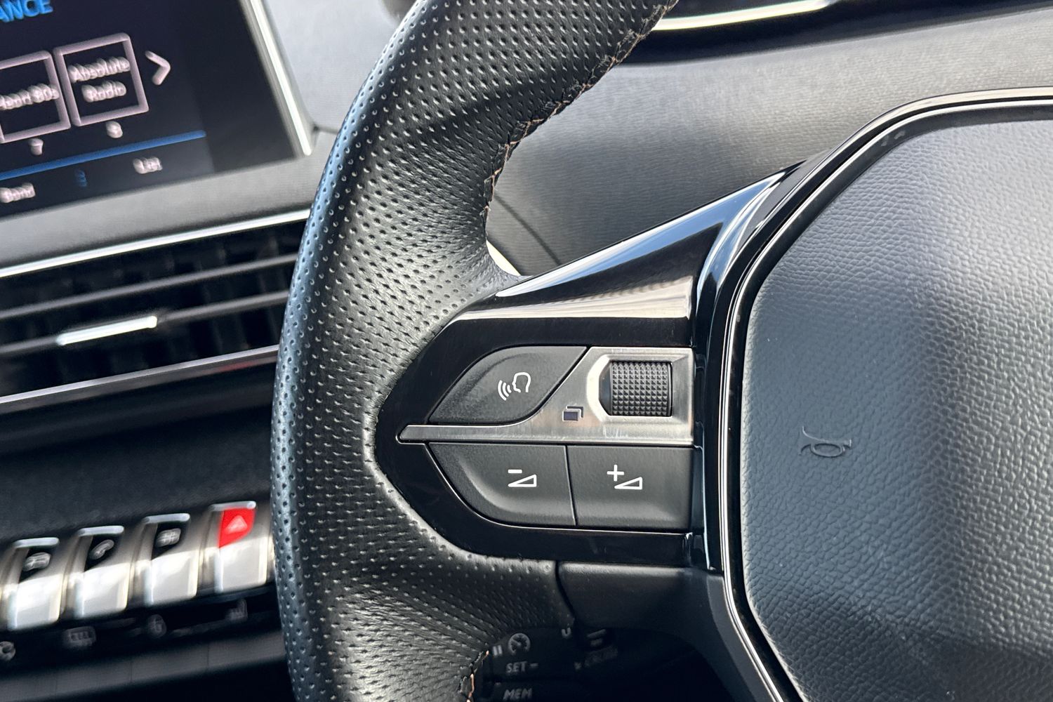 Used Peugeot 3008 2019 for sale - 78084199: Photo 38